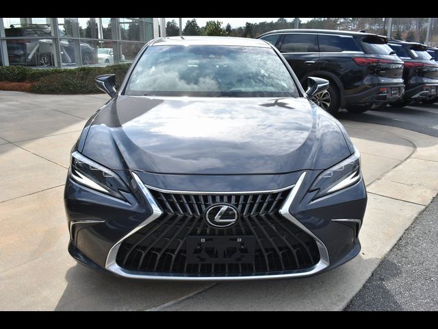 2023 Lexus ES 300h Luxury