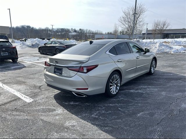 2023 Lexus ES 350 Ultra Luxury