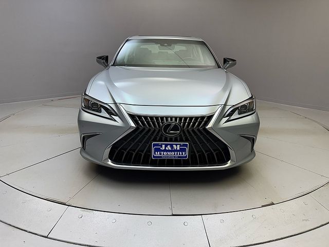 2023 Lexus ES 250