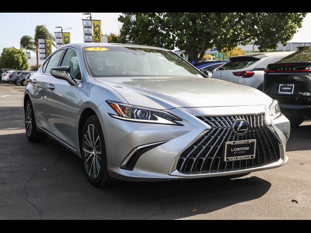 2023 Lexus ES 250