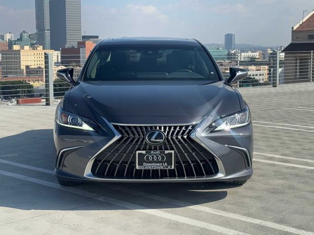 2023 Lexus ES 300h