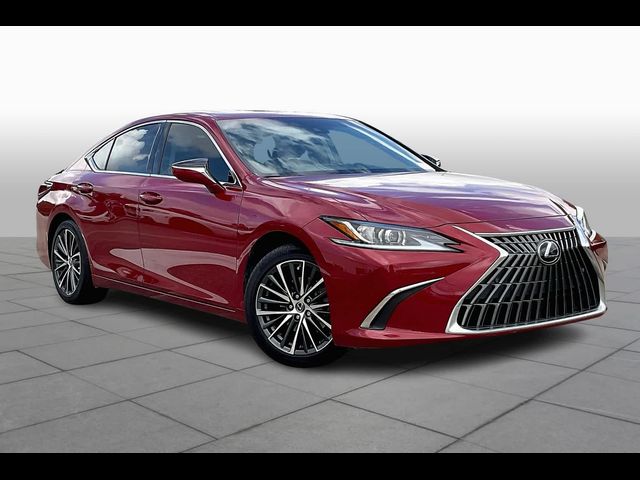 2023 Lexus ES 300h