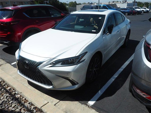 2023 Lexus ES 250