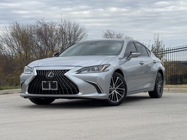 2023 Lexus ES 250