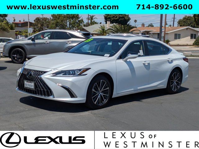 2023 Lexus ES 300h