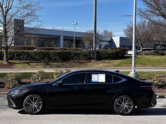 2023 Lexus ES 300h