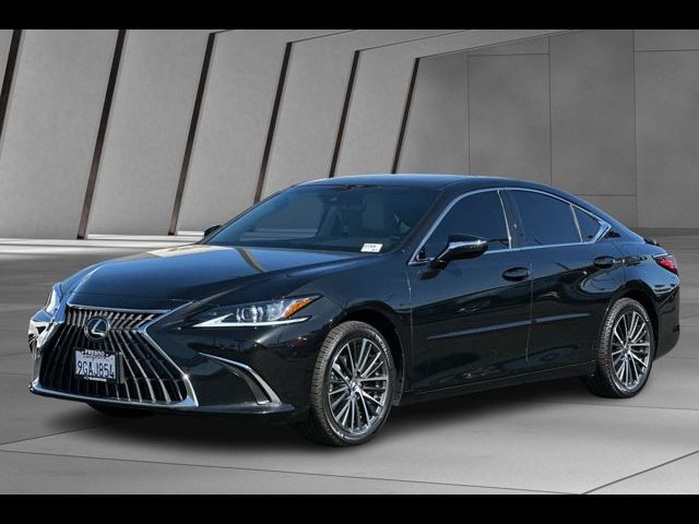 2023 Lexus ES 300h