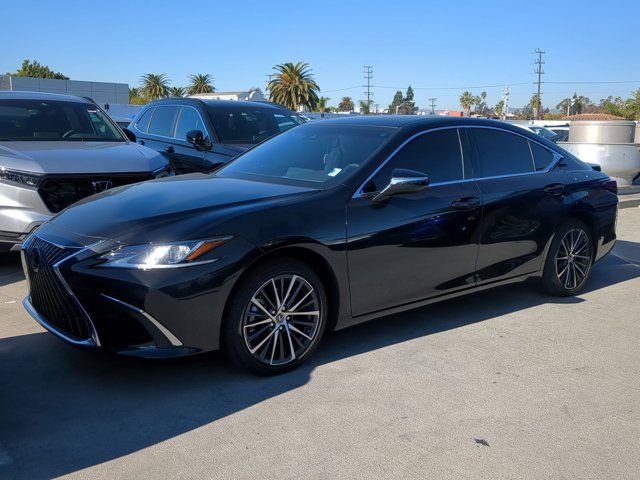 2023 Lexus ES 300h