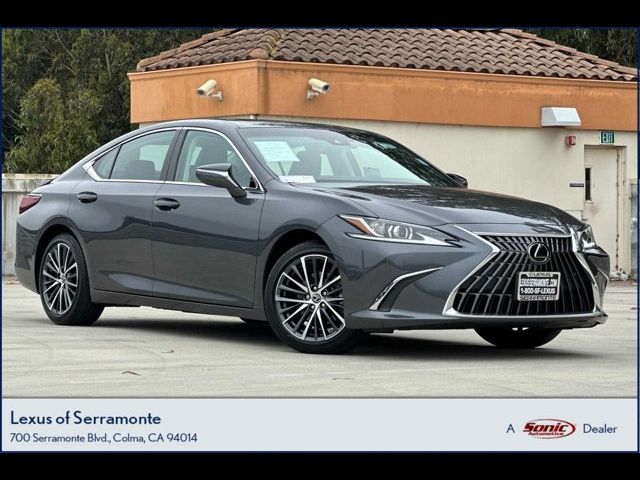 2023 Lexus ES 300h