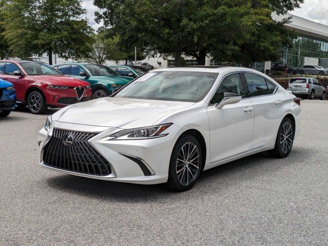 2023 Lexus ES 300h