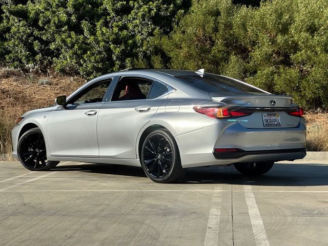 2023 Lexus ES ES 300h F SPORT Handling