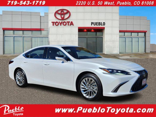 2023 Lexus ES 300h Luxury