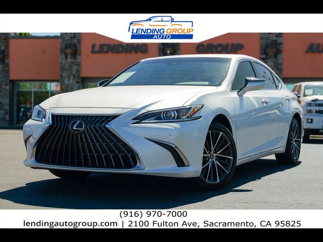 2023 Lexus ES 250