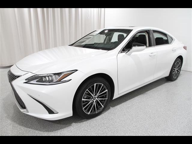 2023 Lexus ES 250