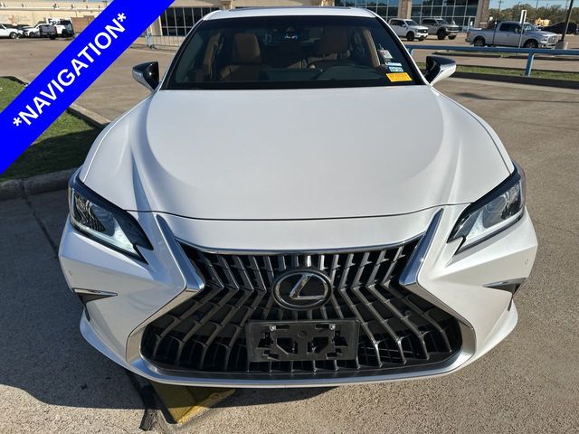 2023 Lexus ES 300h