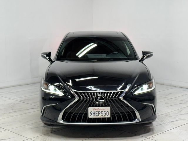 2023 Lexus ES 300h