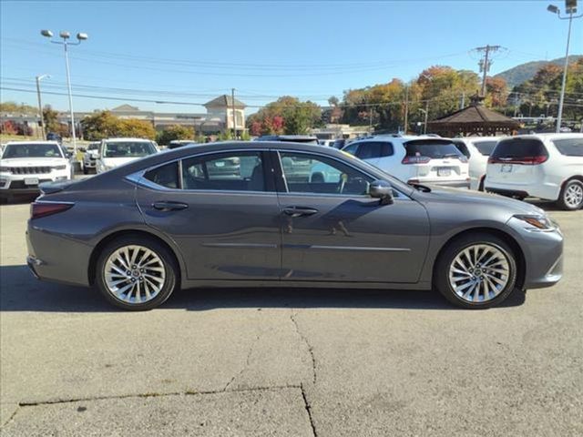 2023 Lexus ES 350 Ultra Luxury