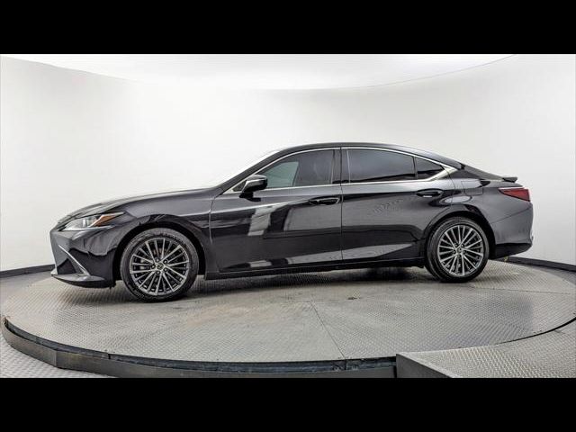 2023 Lexus ES 300h