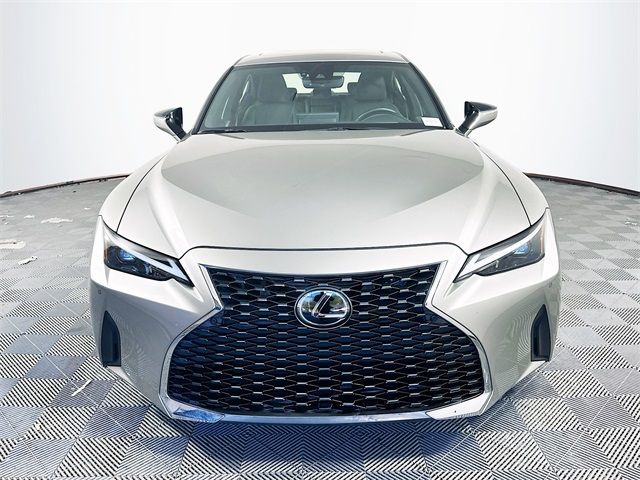 2023 Lexus IS 300