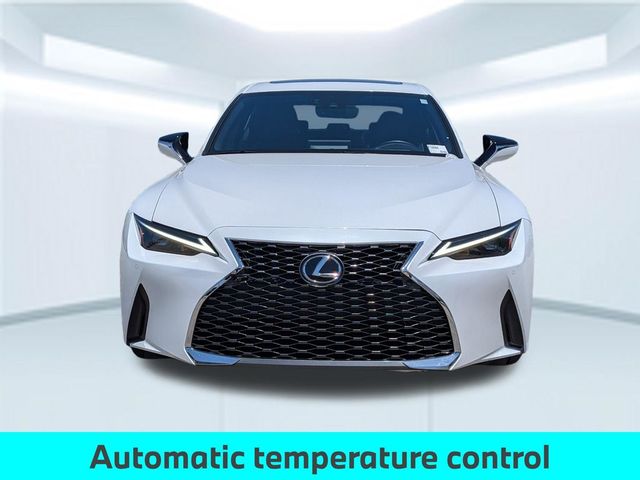 2023 Lexus IS 300