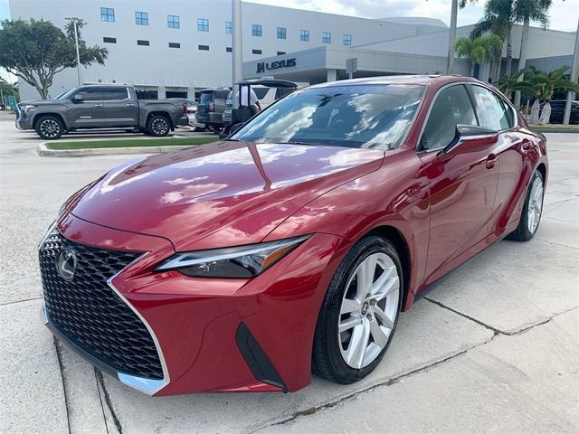 2023 Lexus IS 300