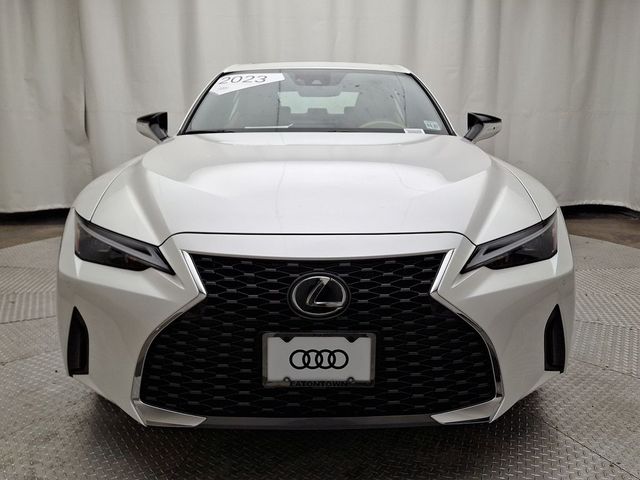 2023 Lexus IS 300