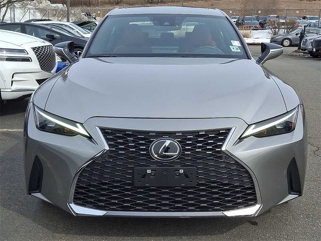 2023 Lexus IS 300