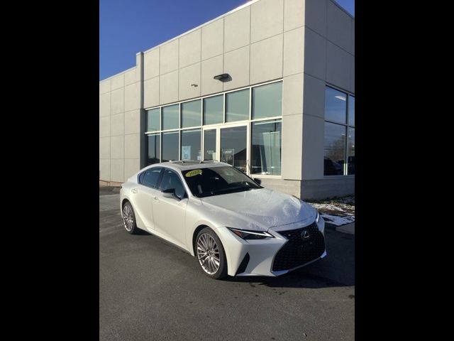 2023 Lexus IS 300