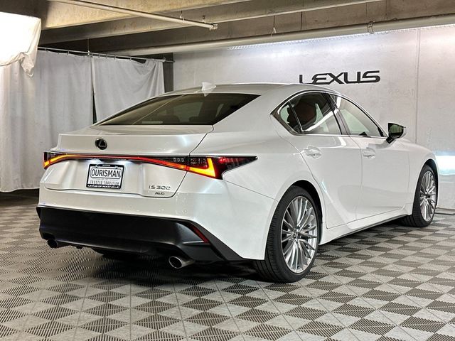 2023 Lexus IS 300