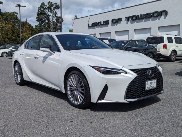 2023 Lexus IS 300