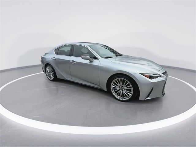 2023 Lexus IS 300