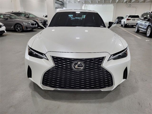 2023 Lexus IS 300