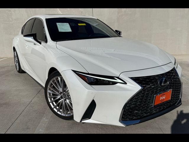 2023 Lexus IS 300