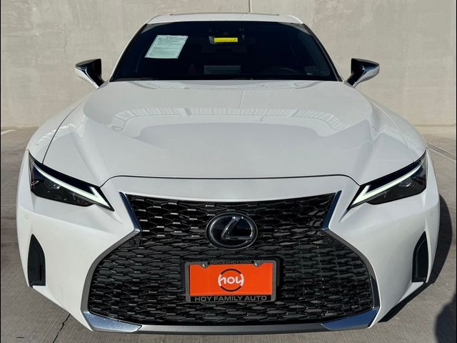 2023 Lexus IS 300