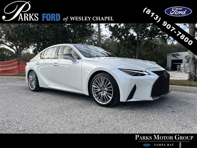 2023 Lexus IS 300