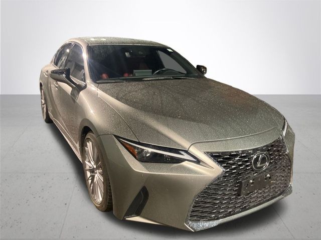 2023 Lexus IS 300