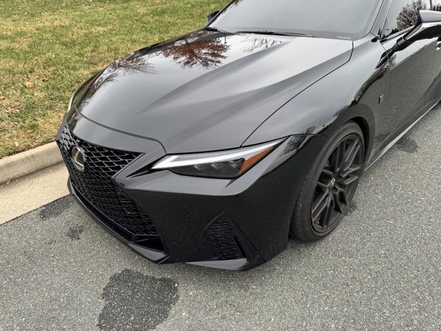 2023 Lexus IS 