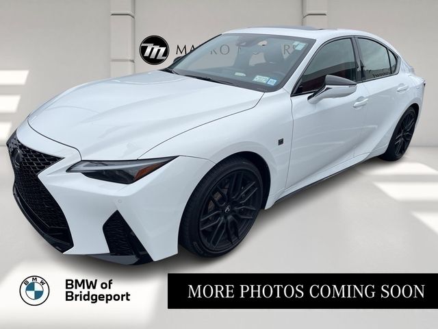 2023 Lexus IS 