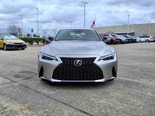 2023 Lexus IS 300