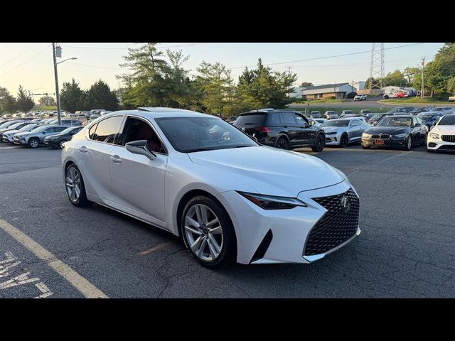 2023 Lexus IS 300