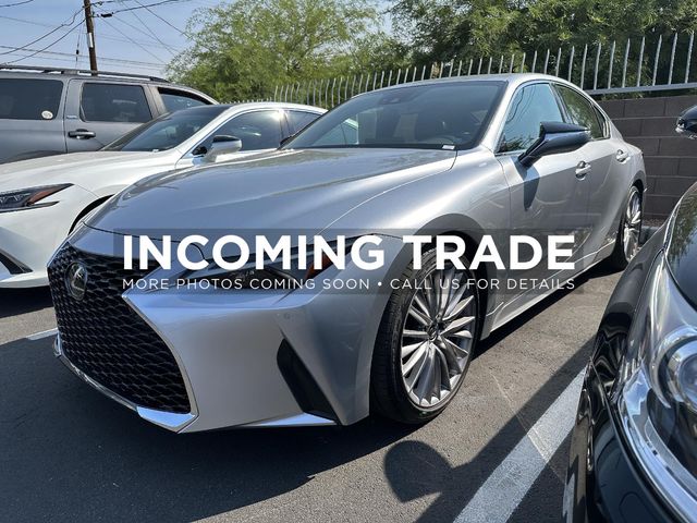 2023 Lexus IS 300