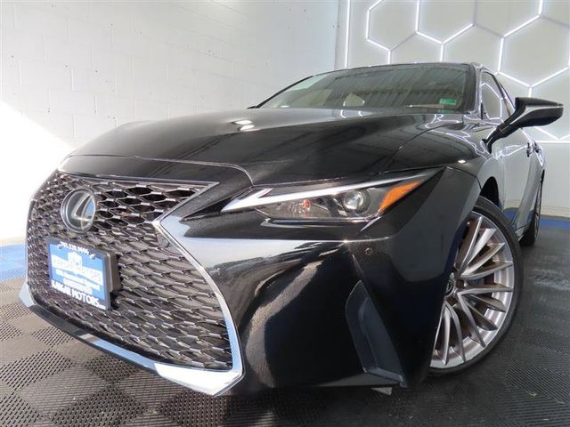 2023 Lexus IS 300