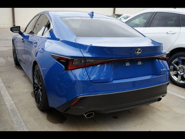 2023 Lexus IS 300