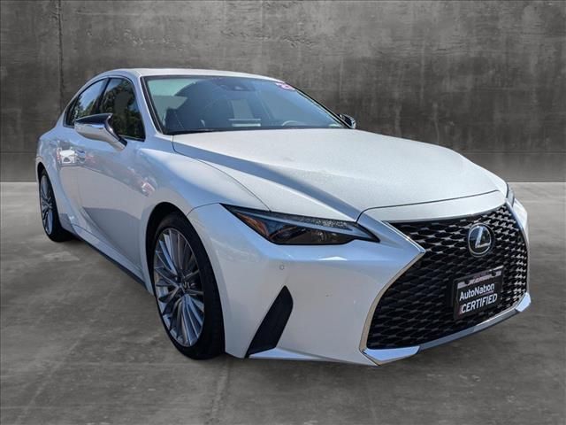 2023 Lexus IS 300