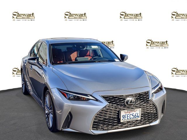 2023 Lexus IS 300