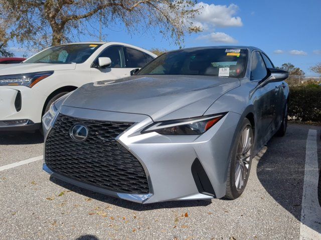 2023 Lexus IS 300