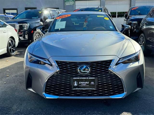 2023 Lexus IS 300