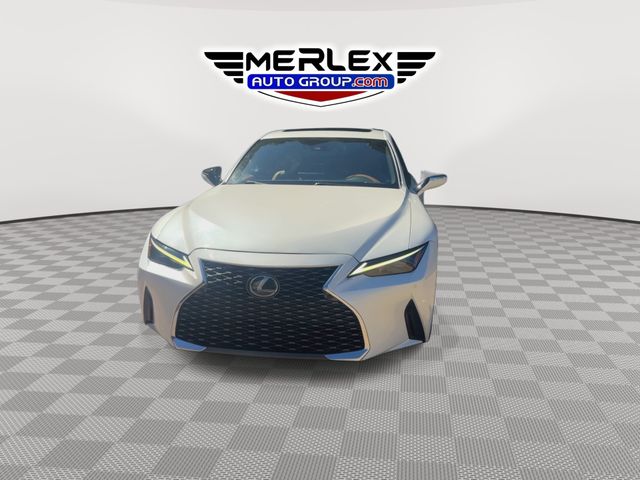 2023 Lexus IS 300