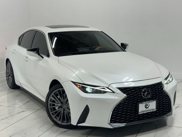 2023 Lexus IS 300