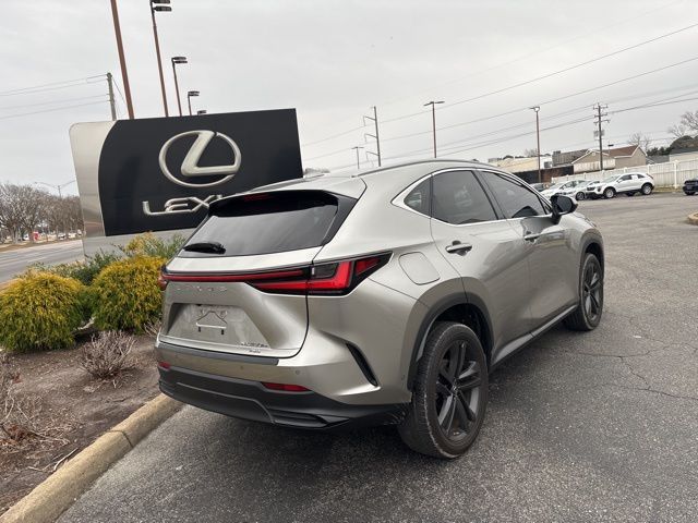 2023 Lexus NX 450h+ Luxury